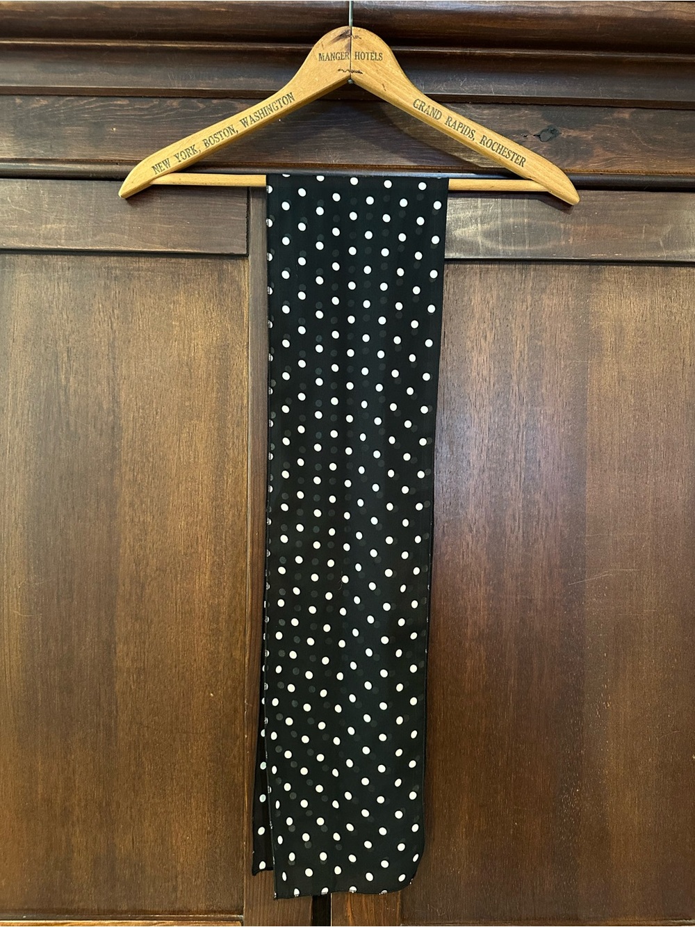 Slightly sheer hair or purse scarf • could even be used as a belt